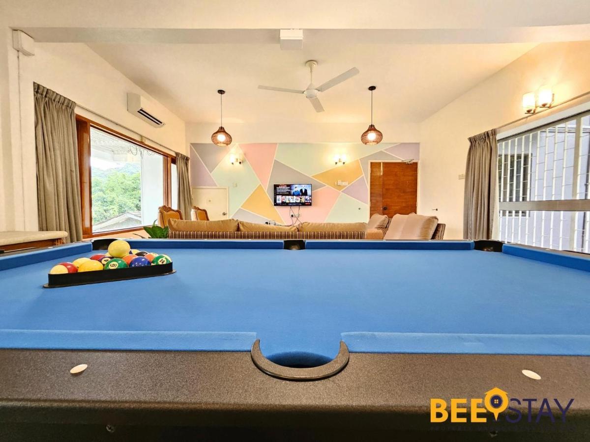 Bangsar Three Storey Luxury Landed House 19pax Vila *