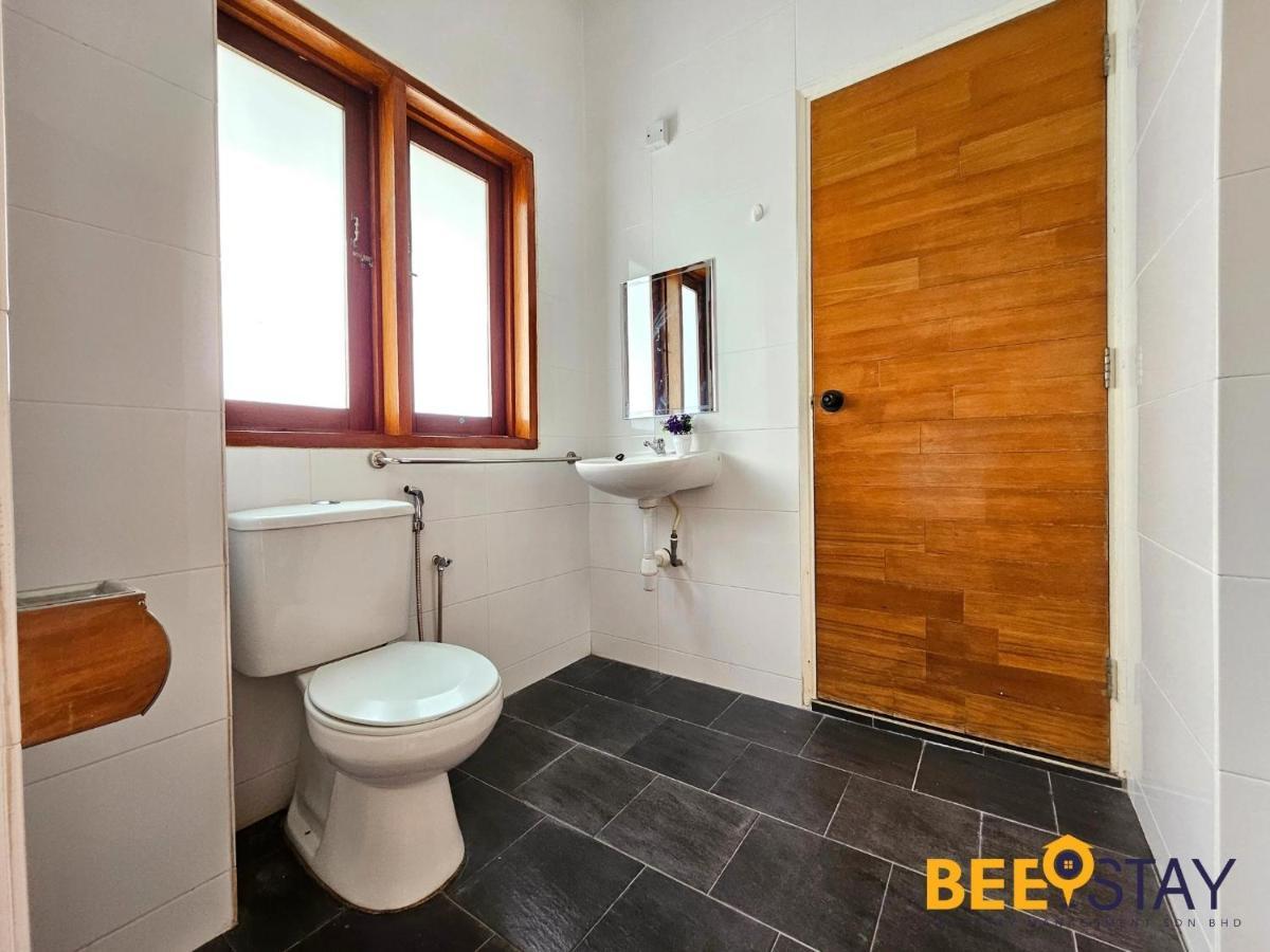 Vila Bangsar Three Storey Luxury Landed House 19pax