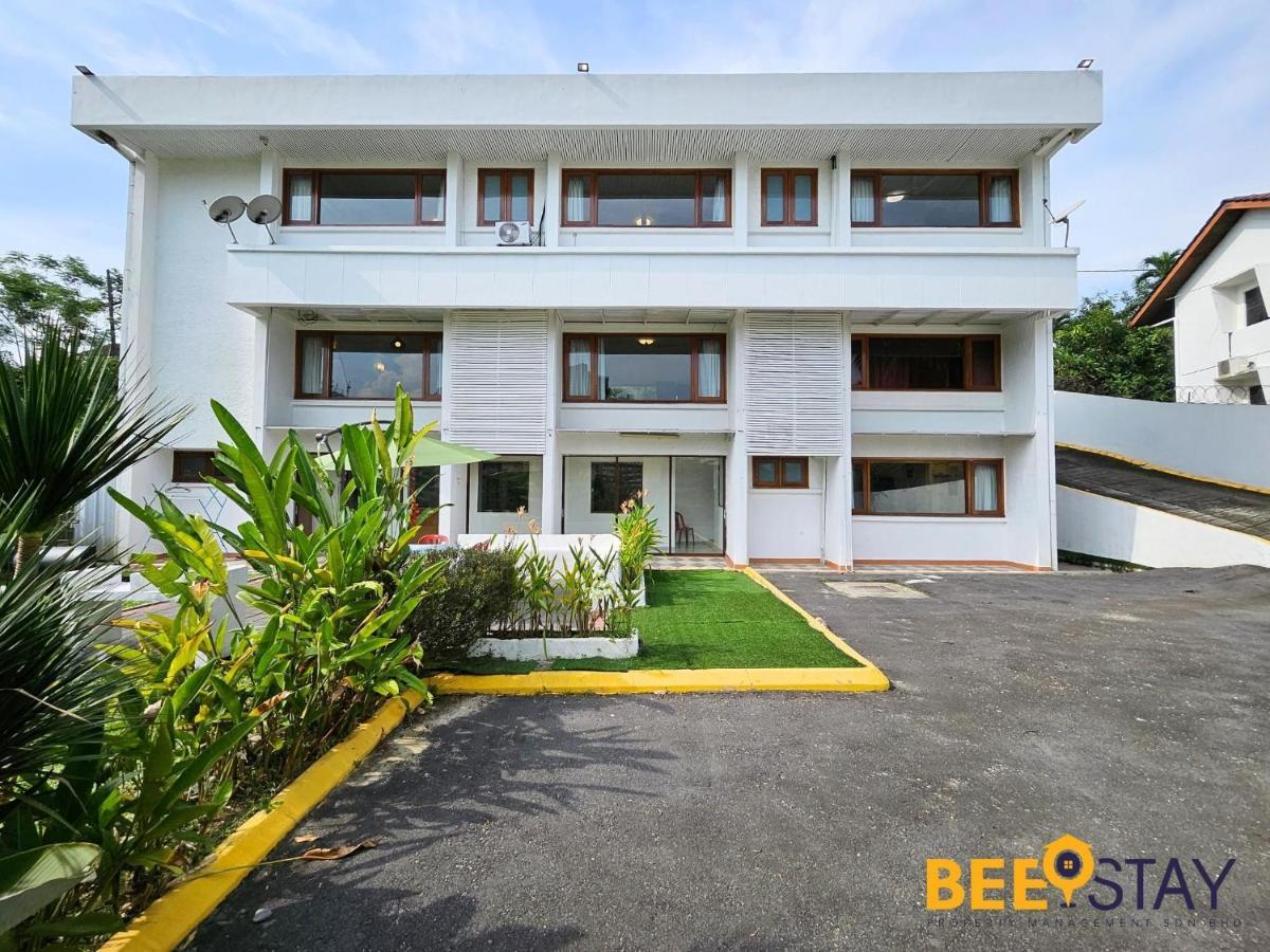 Vila Bangsar Three Storey Luxury Landed House 19pax