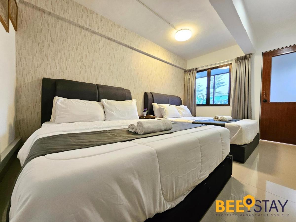 Vila Bangsar Three Storey Luxury Landed House 19pax Kuala Lumpur