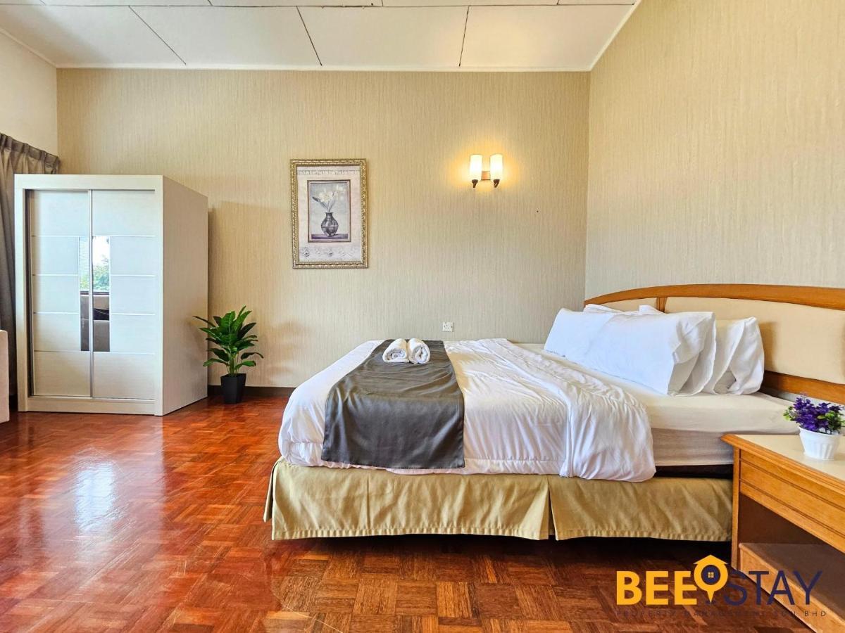 Vila Bangsar Three Storey Luxury Landed House 19pax *