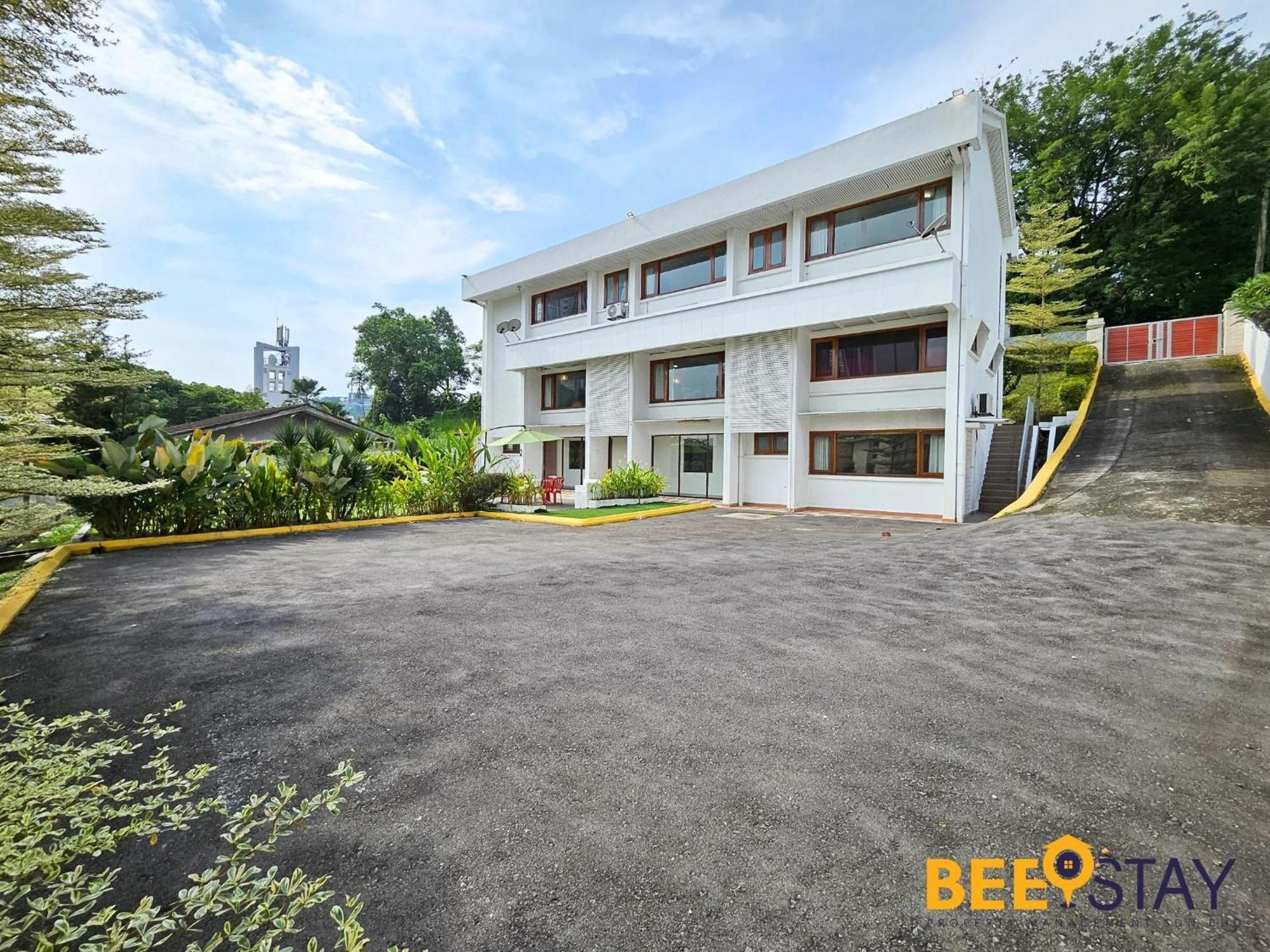 Vila Bangsar Three Storey Luxury Landed House 19pax *